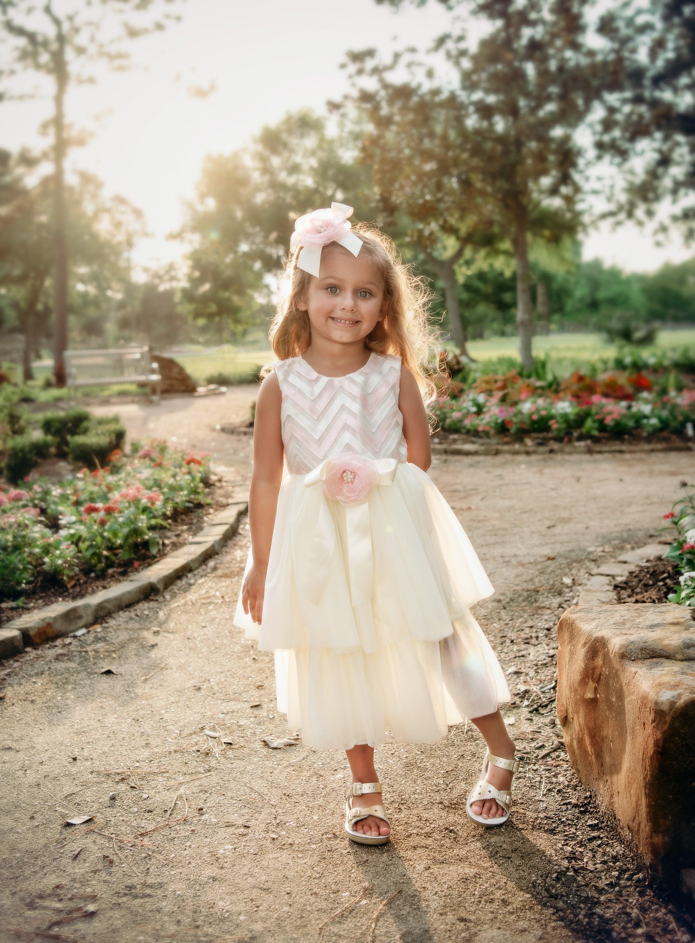 Premium Quality Zoe'S Magic Dress 