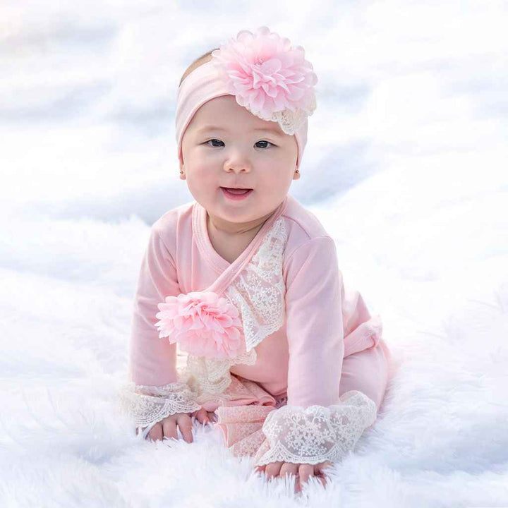 Chic Petite Kimono Gift Set for Newborns